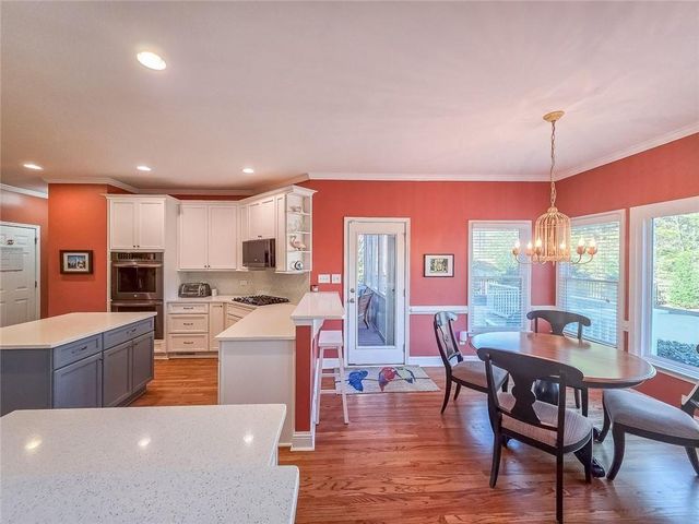 1582 Petal Point NW, Kennesaw, GA 30152