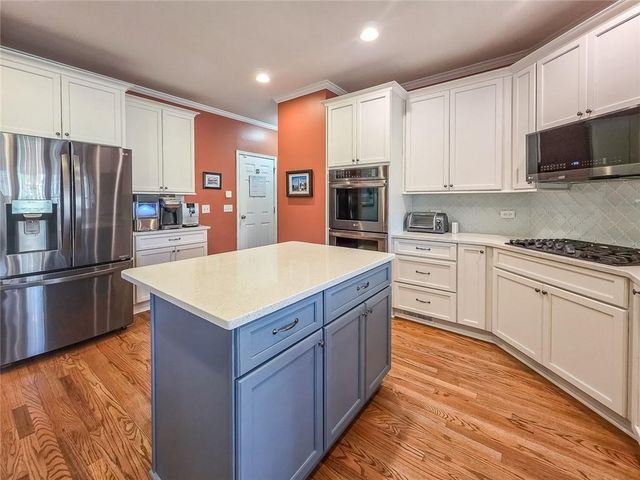 1582 Petal Point NW, Kennesaw, GA 30152