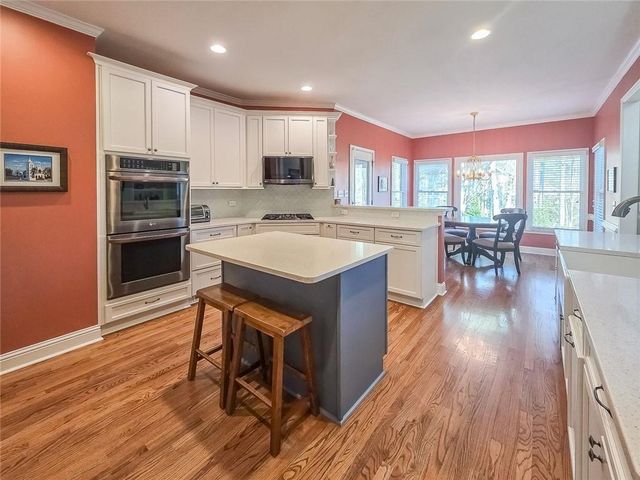 1582 Petal Point NW, Kennesaw, GA 30152