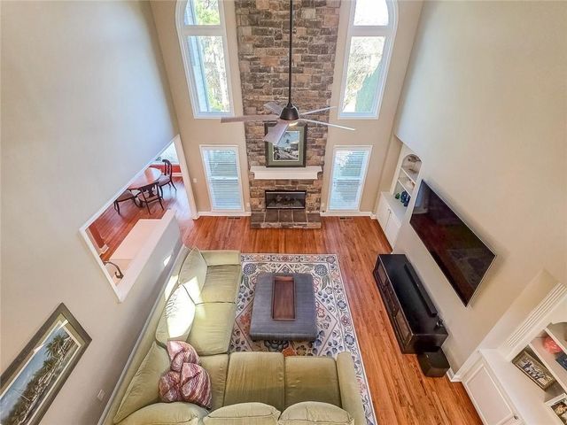 1582 Petal Point NW, Kennesaw, GA 30152