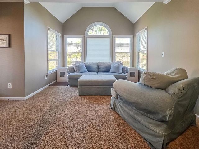 1582 Petal Point NW, Kennesaw, GA 30152