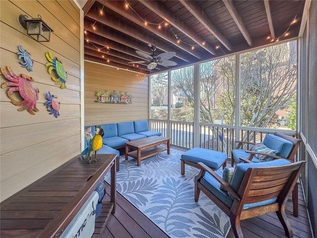 1582 Petal Point NW, Kennesaw, GA 30152