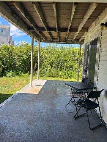 933 Ocean Blvd Unit 11, Hampton, NH 03842