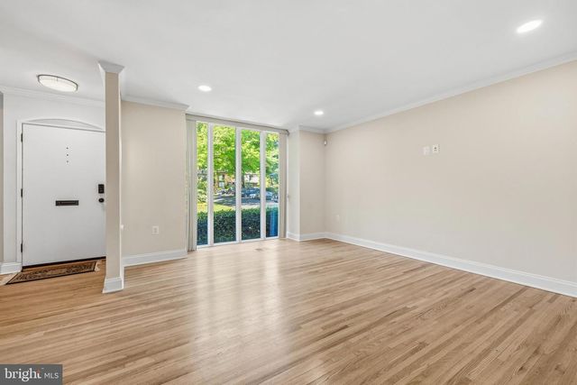 10841 DEBORAH DR, Potomac, MD 20854