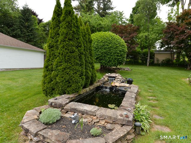 15 Union Street, Plymouth, CT 06786