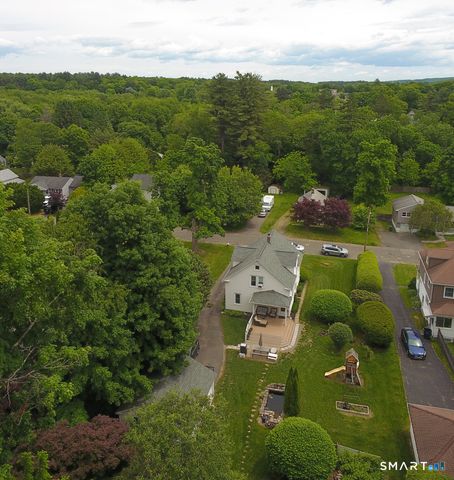 15 Union Street, Plymouth, CT 06786