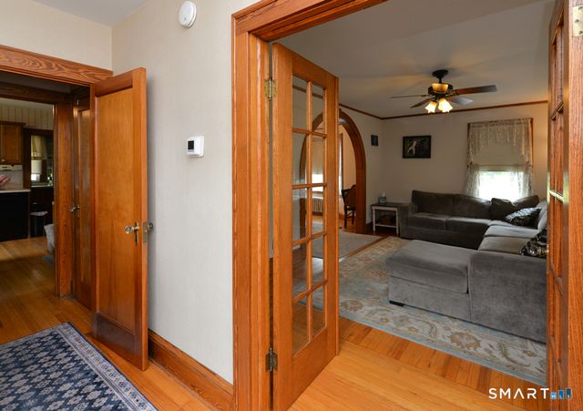 15 Union Street, Plymouth, CT 06786