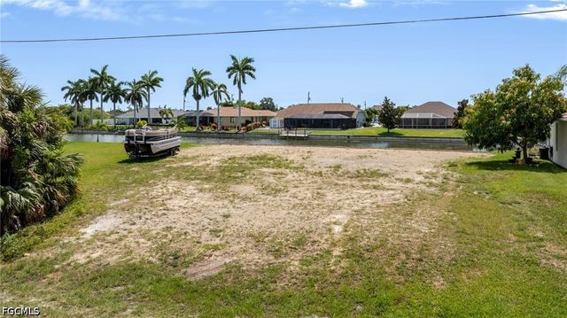 506 NE 21st PL, Cape Coral, FL 33909