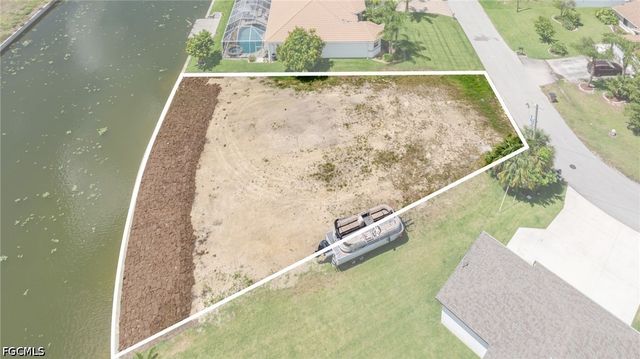 506 NE 21st PL, Cape Coral, FL 33909