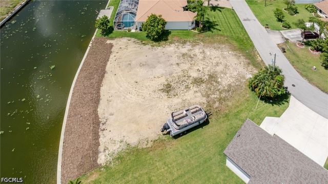 506 NE 21st PL, Cape Coral, FL 33909