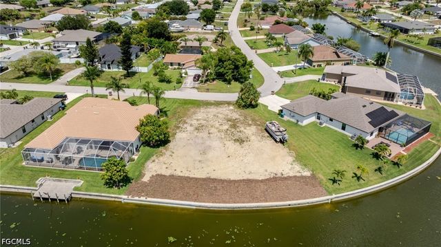 506 NE 21st PL, Cape Coral, FL 33909