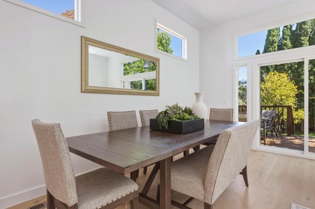 313 W 25th Avenue, San Mateo, CA 94403