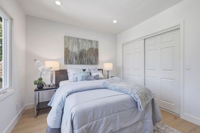 313 W 25th Avenue, San Mateo, CA 94403