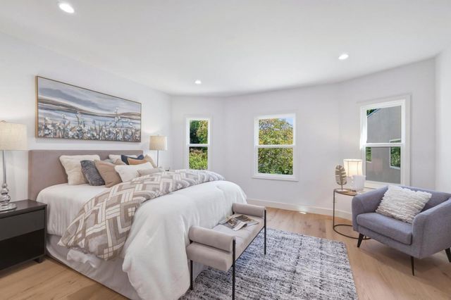 313 W 25th Avenue, San Mateo, CA 94403