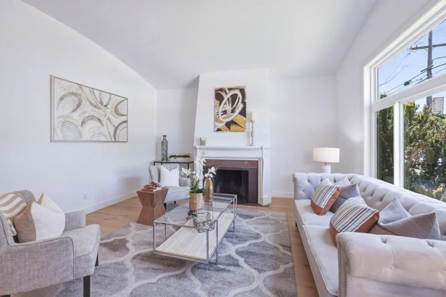 313 W 25th Avenue, San Mateo, CA 94403