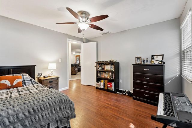 516 PINEVIEW STREET, Altamonte Springs, FL 32701