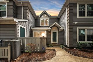 612 Rue Saint La Rogue, Chesapeake, VA 23320