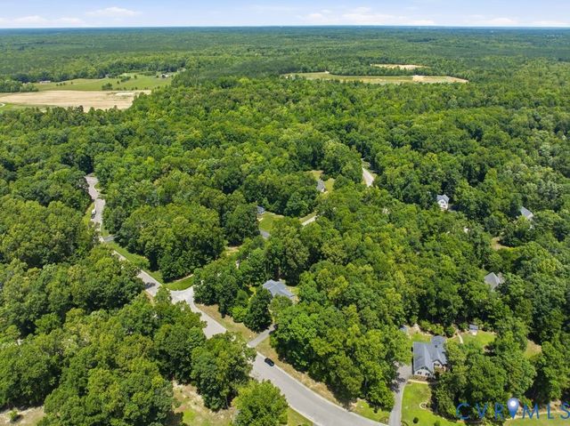 17401 Creekbed Rd, Chesterfield, VA 23838