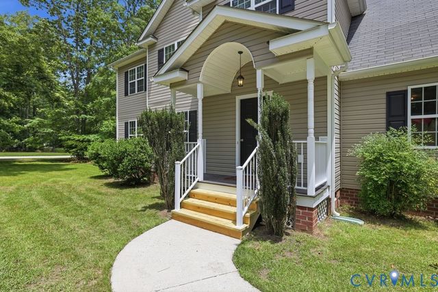 17401 Creekbed Rd, Chesterfield, VA 23838