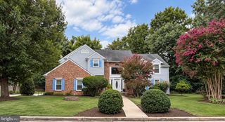 107 BENTLEY DR, Mount Laurel, NJ 08054
