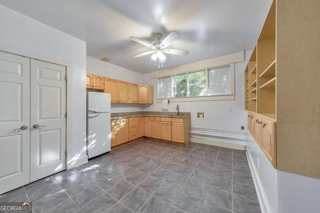 470 Manor Oak Lane SE, Marietta, GA 30067