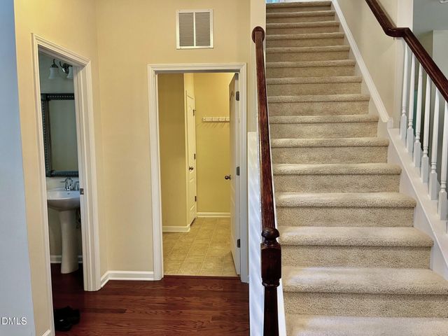 525 Sandy Whispers Place, Cary, NC 27519