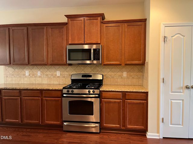 525 Sandy Whispers Place, Cary, NC 27519