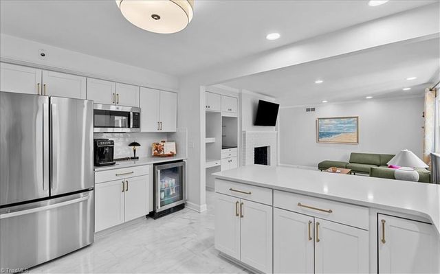 3707 W Friendly Avenue, Greensboro, NC 27410