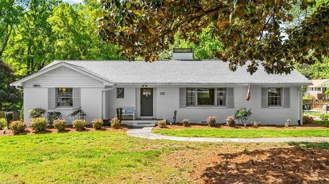 3707 W Friendly Avenue, Greensboro, NC 27410