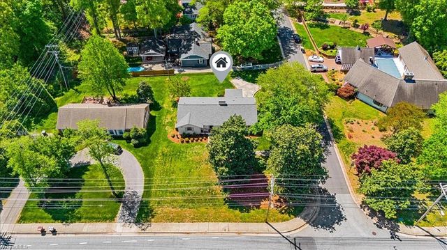 3707 W Friendly Avenue, Greensboro, NC 27410
