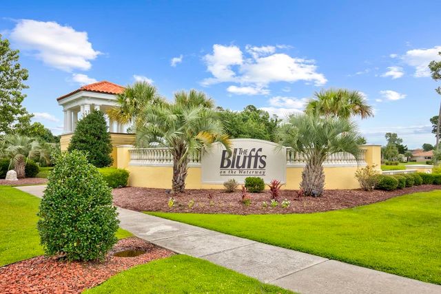 1019 Bluffview Dr., Myrtle Beach, SC 29579