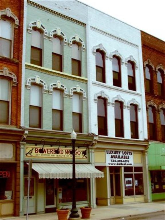 208 W Michigan Avenue Unit: 2J, Ypsilanti, MI 48197