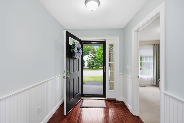 19 Furnival Road, Nashua, NH 03064