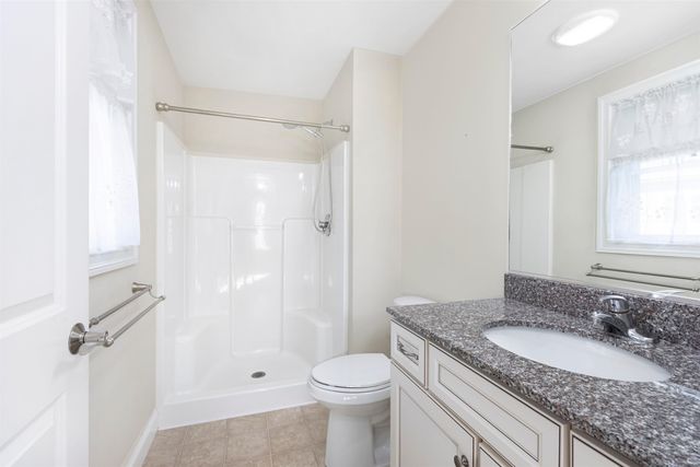 19 Furnival Road, Nashua, NH 03064