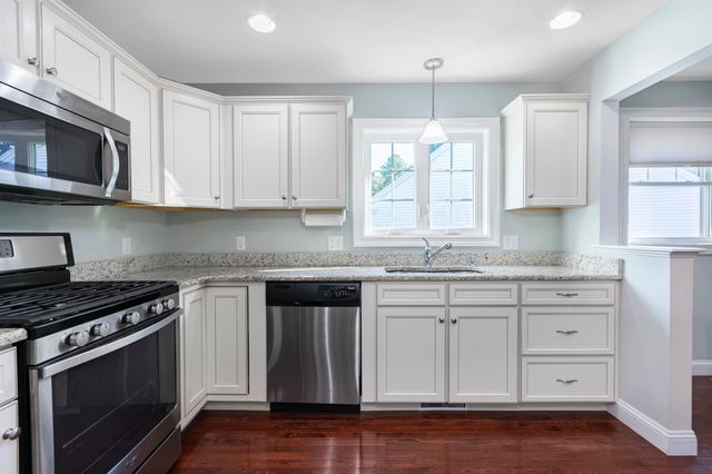 19 Furnival Road, Nashua, NH 03064