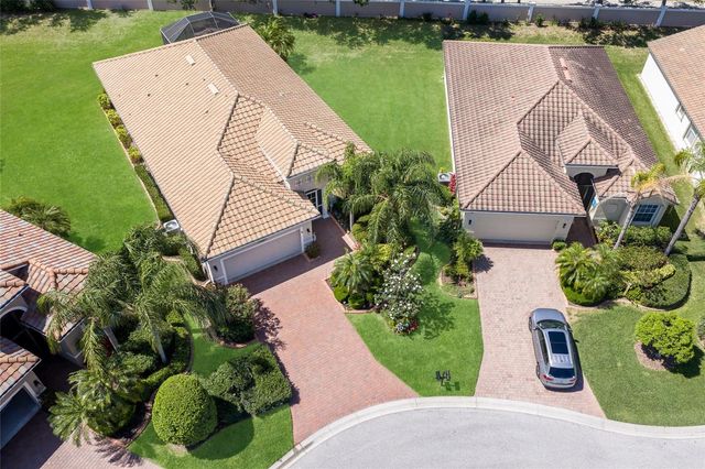 6702 41ST STREET CIRCLE E, Sarasota, FL 34243