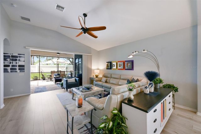 6702 41ST STREET CIRCLE E, Sarasota, FL 34243