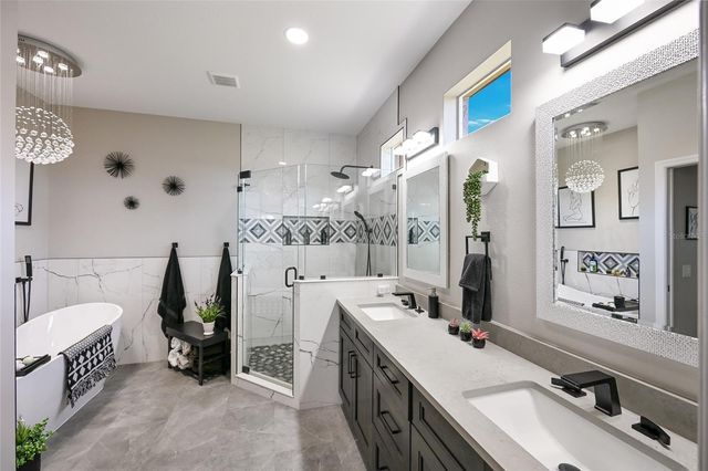 6702 41ST STREET CIRCLE E, Sarasota, FL 34243