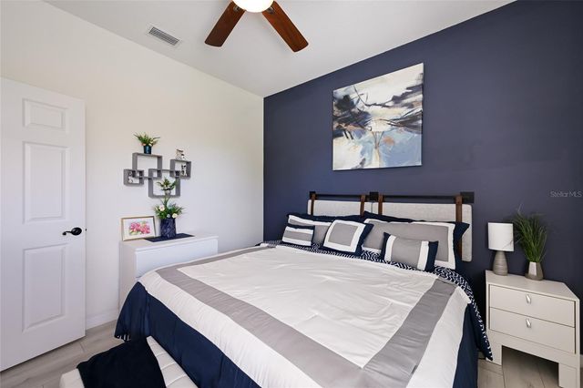 6702 41ST STREET CIRCLE E, Sarasota, FL 34243