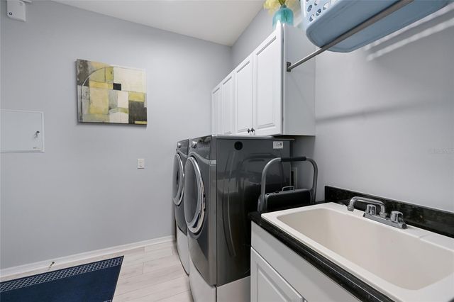 6702 41ST STREET CIRCLE E, Sarasota, FL 34243