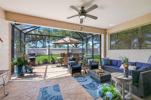 6702 41ST STREET CIRCLE E, Sarasota, FL 34243