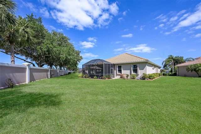 6702 41ST STREET CIRCLE E, Sarasota, FL 34243