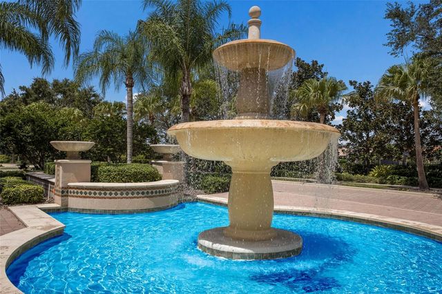 6702 41ST STREET CIRCLE E, Sarasota, FL 34243