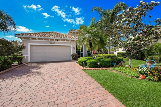 6702 41ST STREET CIRCLE E, Sarasota, FL 34243