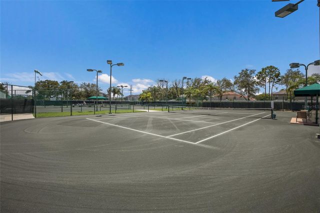 6702 41ST STREET CIRCLE E, Sarasota, FL 34243