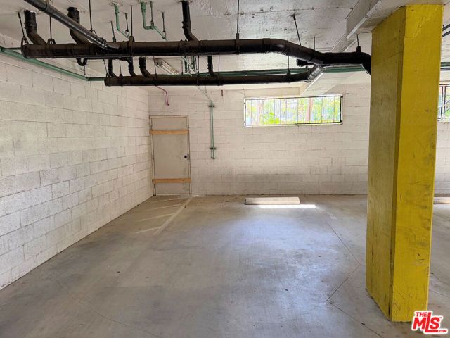 3648 Motor Avenue 102, Los Angeles, CA 90034