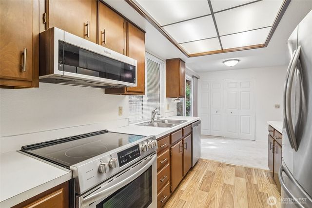 10403 NE 135th Place, Kirkland, WA 98034
