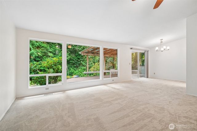 10403 NE 135th Place, Kirkland, WA 98034