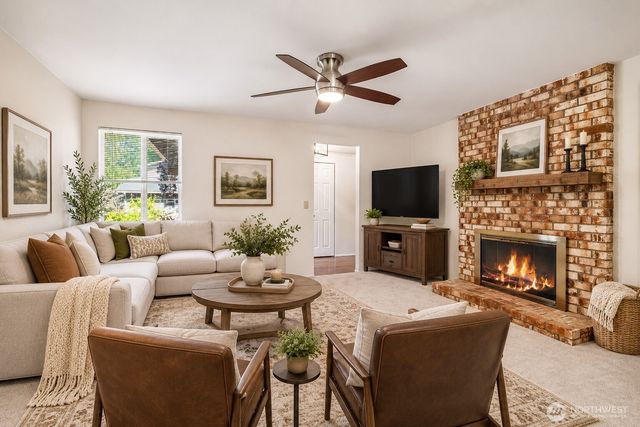 10403 NE 135th Place, Kirkland, WA 98034