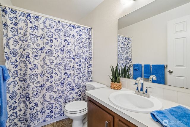 10403 NE 135th Place, Kirkland, WA 98034